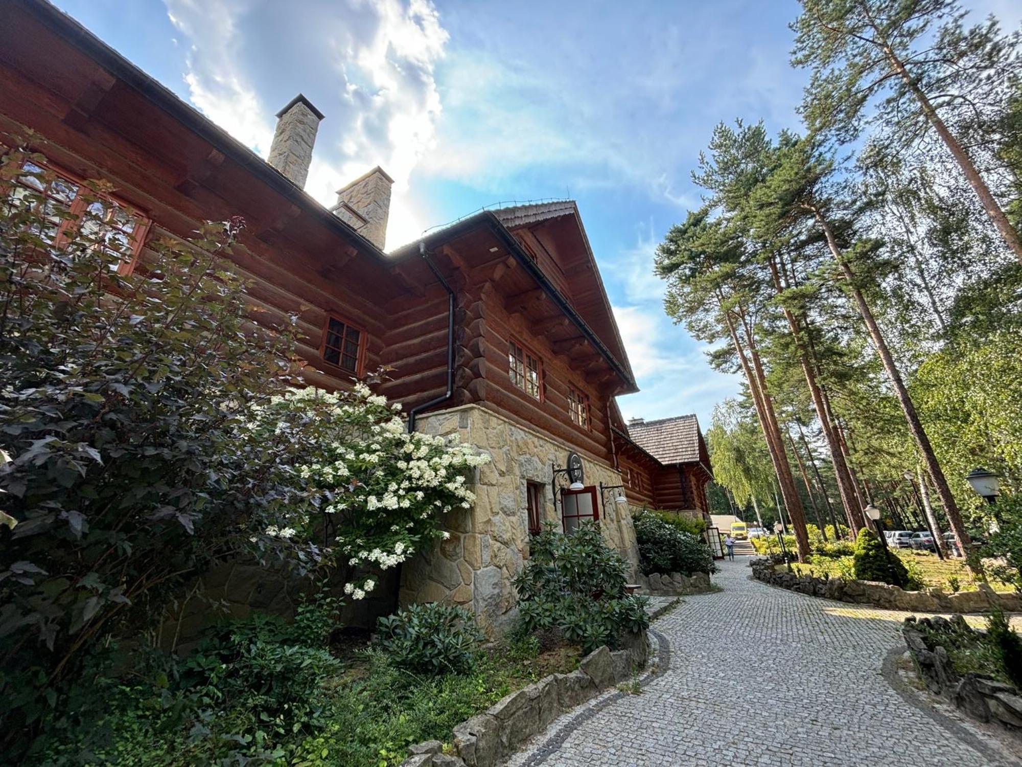 Hotel 365 Kielce Exterior photo